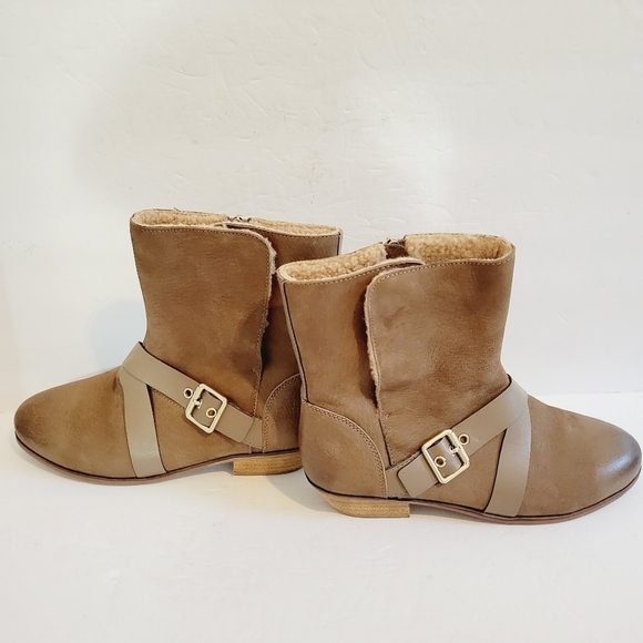 New Softwalk Rayne Brown Soft  Leather Pull On Mid Buckle Bootie, Size 8,5 - Picture 1 of 8